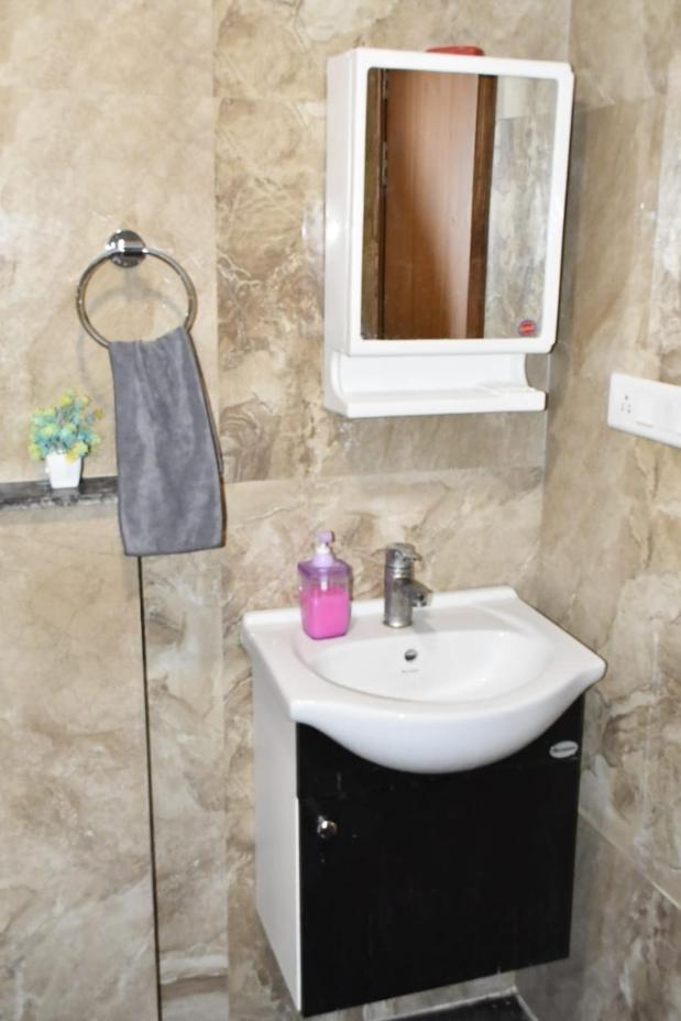The Forest Stays-Luxury Studio Apartment In Noida Extérieur photo